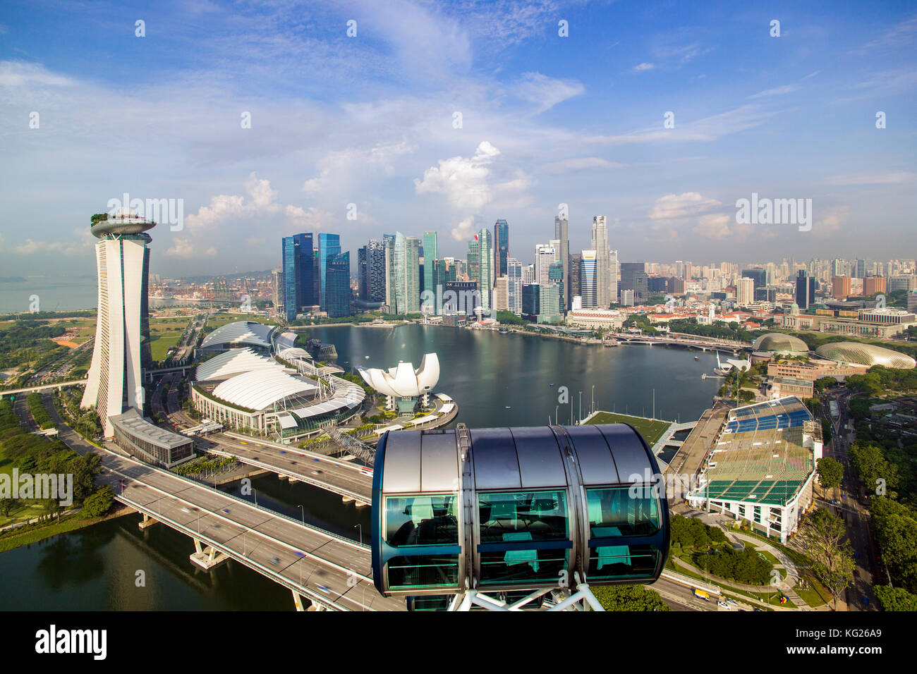 Vista del horizonte del centro de Singapur y Marina Bay, Singapur, Sudeste Asiático, Asia Foto de stock