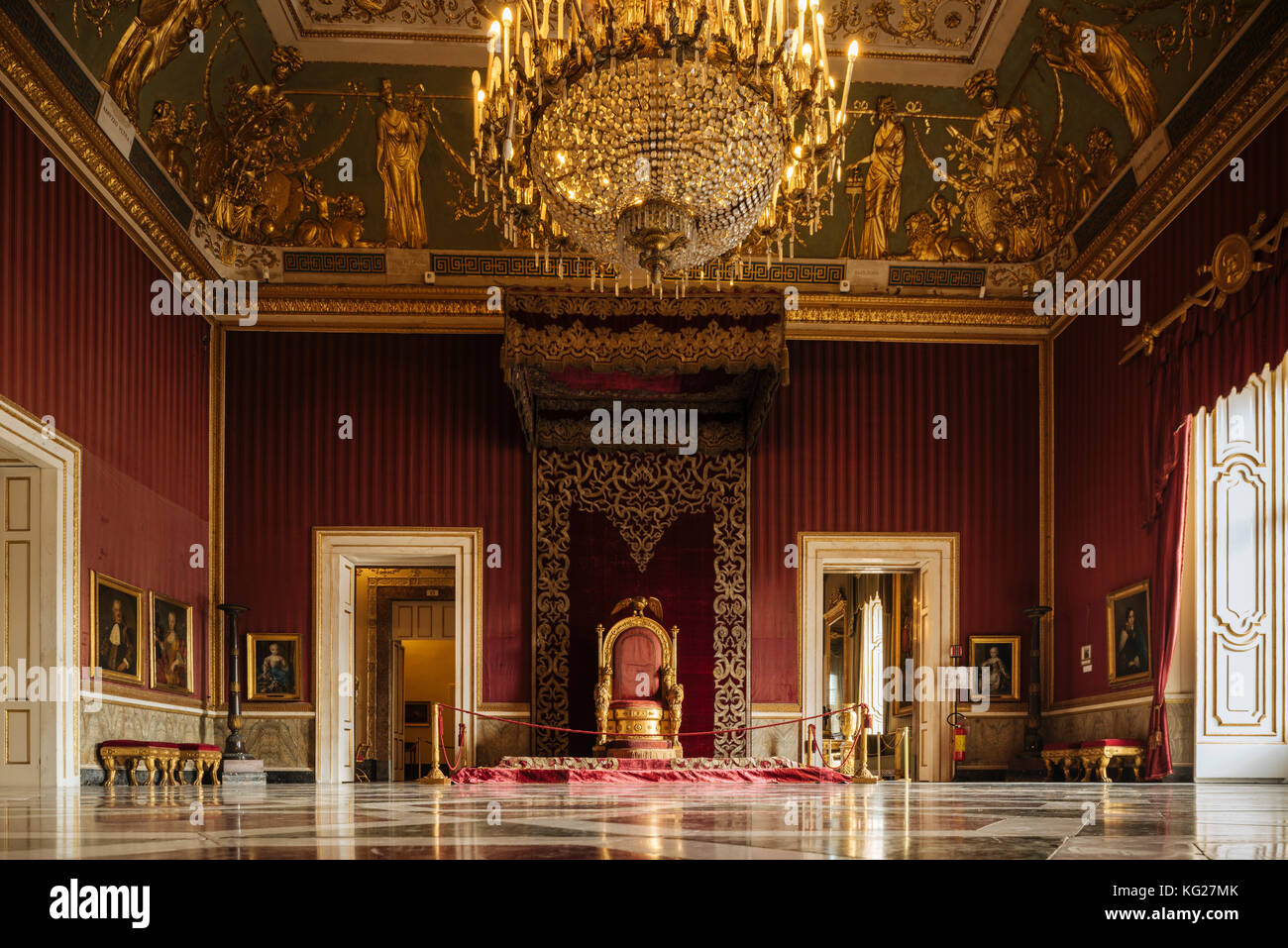 Interior de Palazzo Reale di Napoli, Nápoles, Campania, Italia, Europa Foto de stock