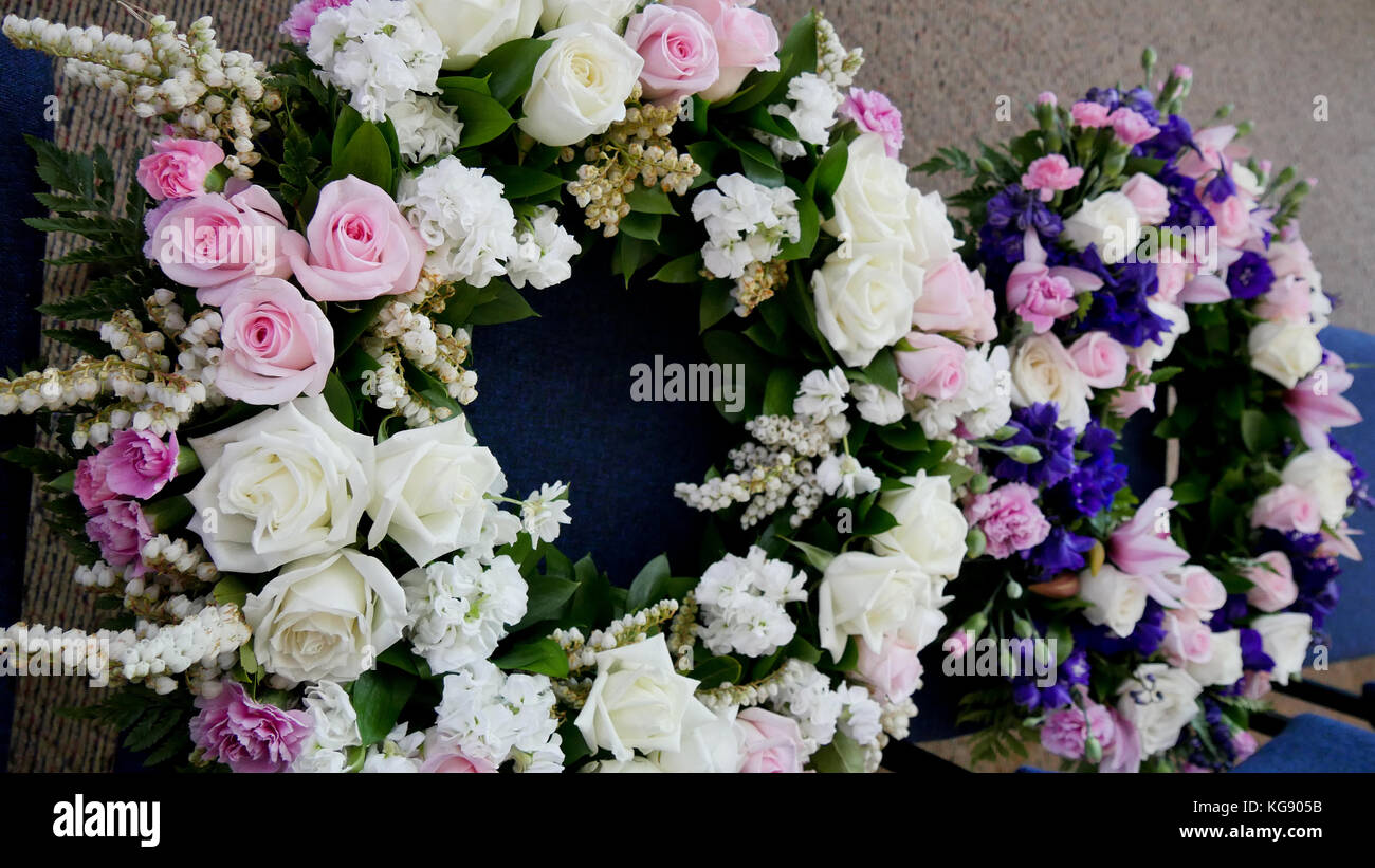 Foto de flower & vela utilizado para un funeral shot de flower & vela