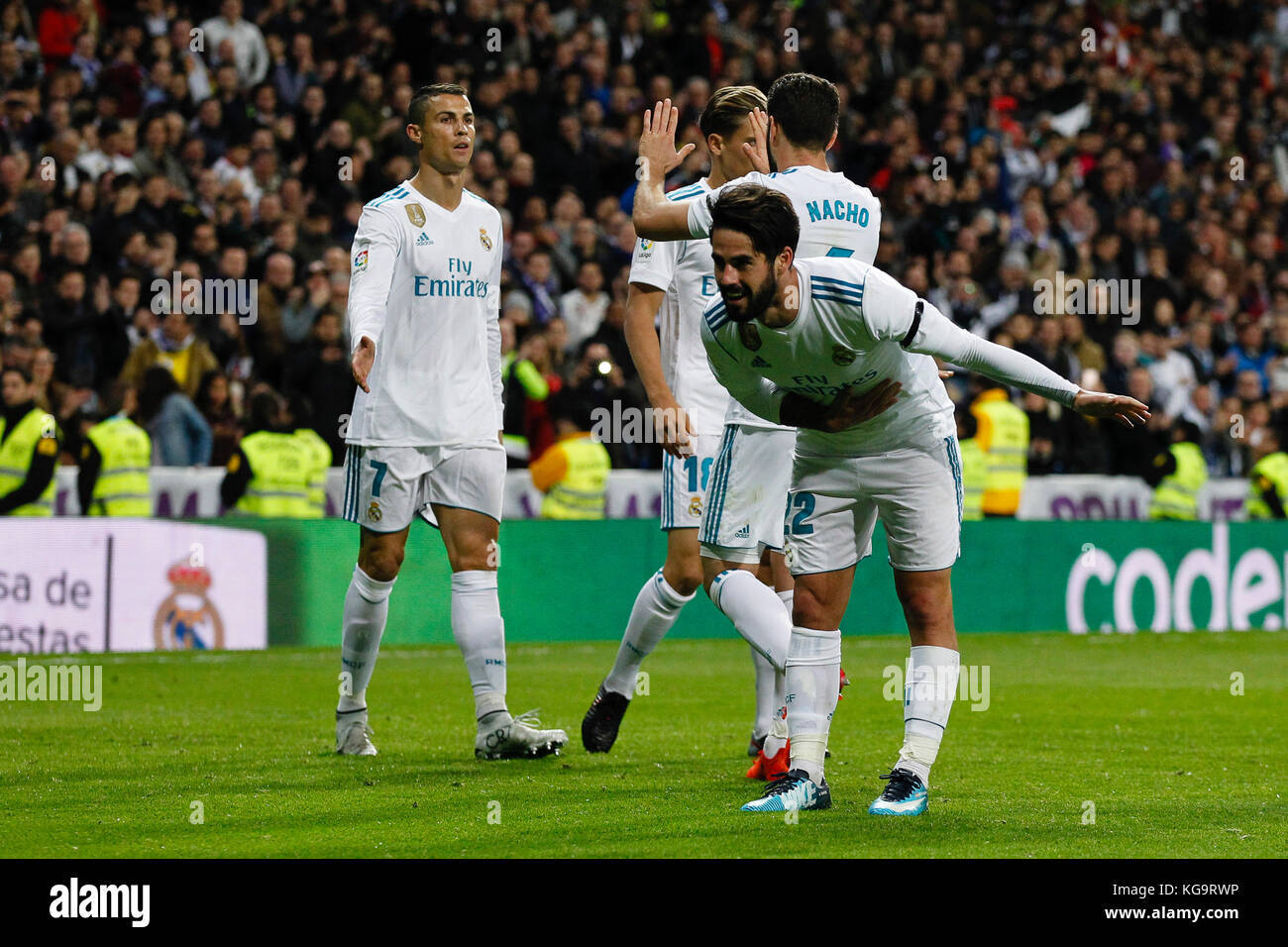 Francisco Roman Alarcón (22) El jugador del Real Madrid celebra el (3, 0)  después de conseguir su objetivo del equipo. La liga entre el Real Madrid vs  UD las palmas en el