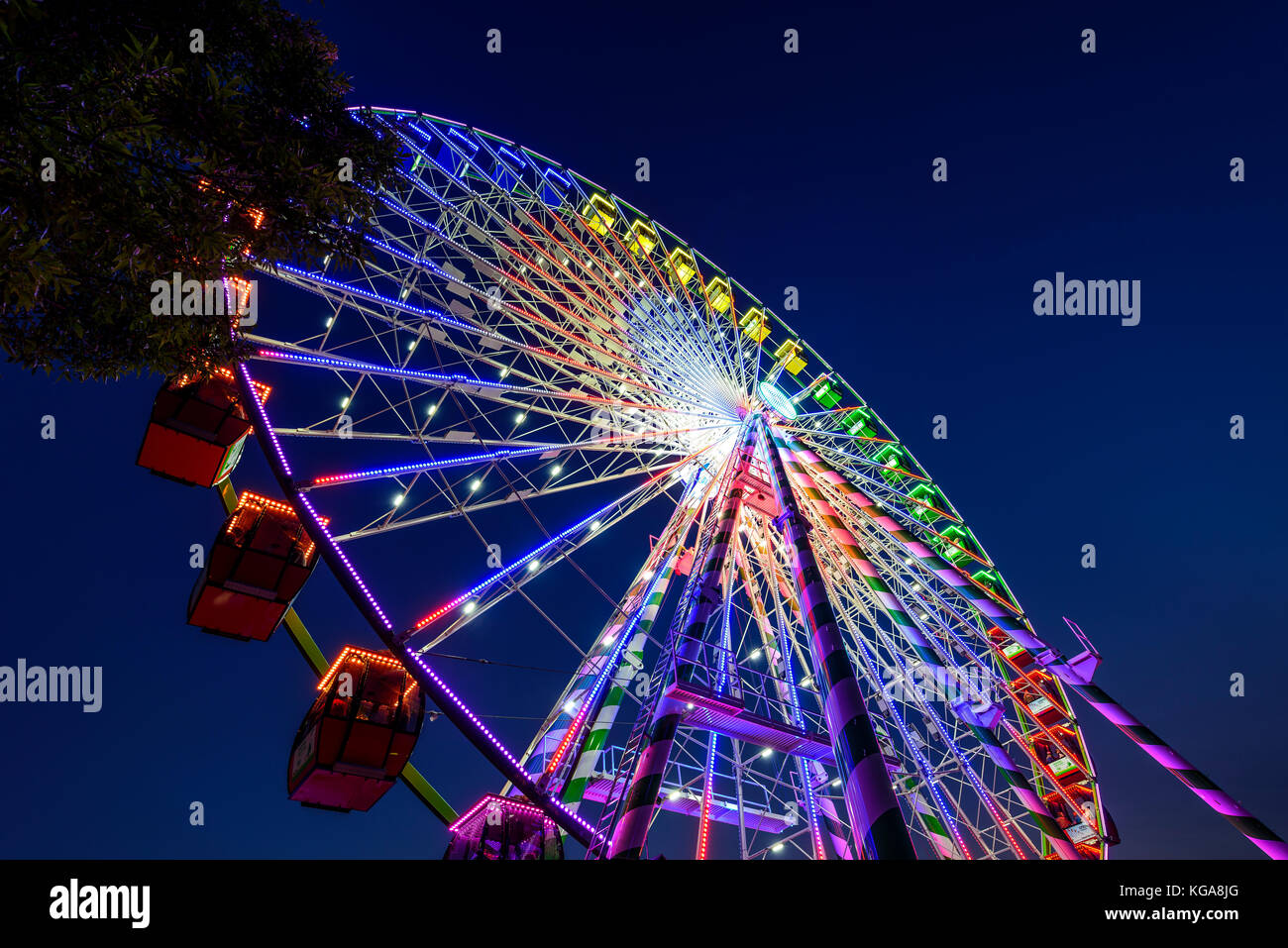 Gran noria Ferris Wheel en la Minnesota State Fair. Uno de los edificios más altos de viajar Giant Ferris ruedas en América del Norte. Fabricado en la Nethe Foto de stock
