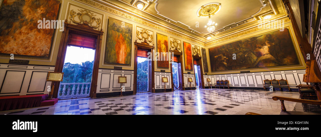Plaza central de merida yucatan fotografías e imágenes de alta