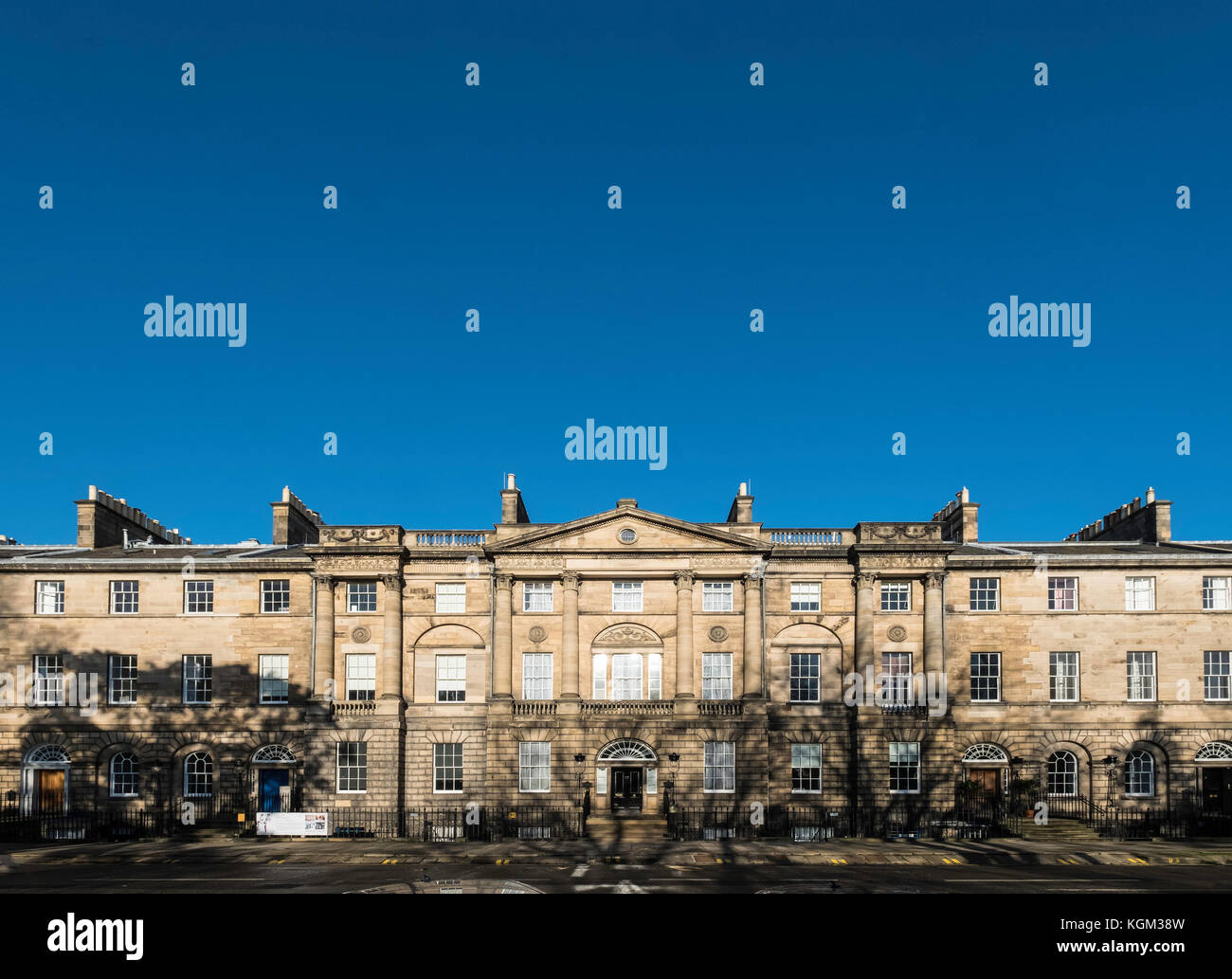 Vista exterior del Bute House en Charlotte Square , la residencia oficial del Primer Ministro Nicola Esturión en Edimburgo, Escocia, Reino Unido. Foto de stock