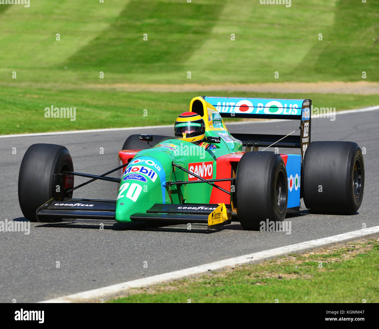 Benetton b190 fotografías e imágenes de alta resolución - Alamy