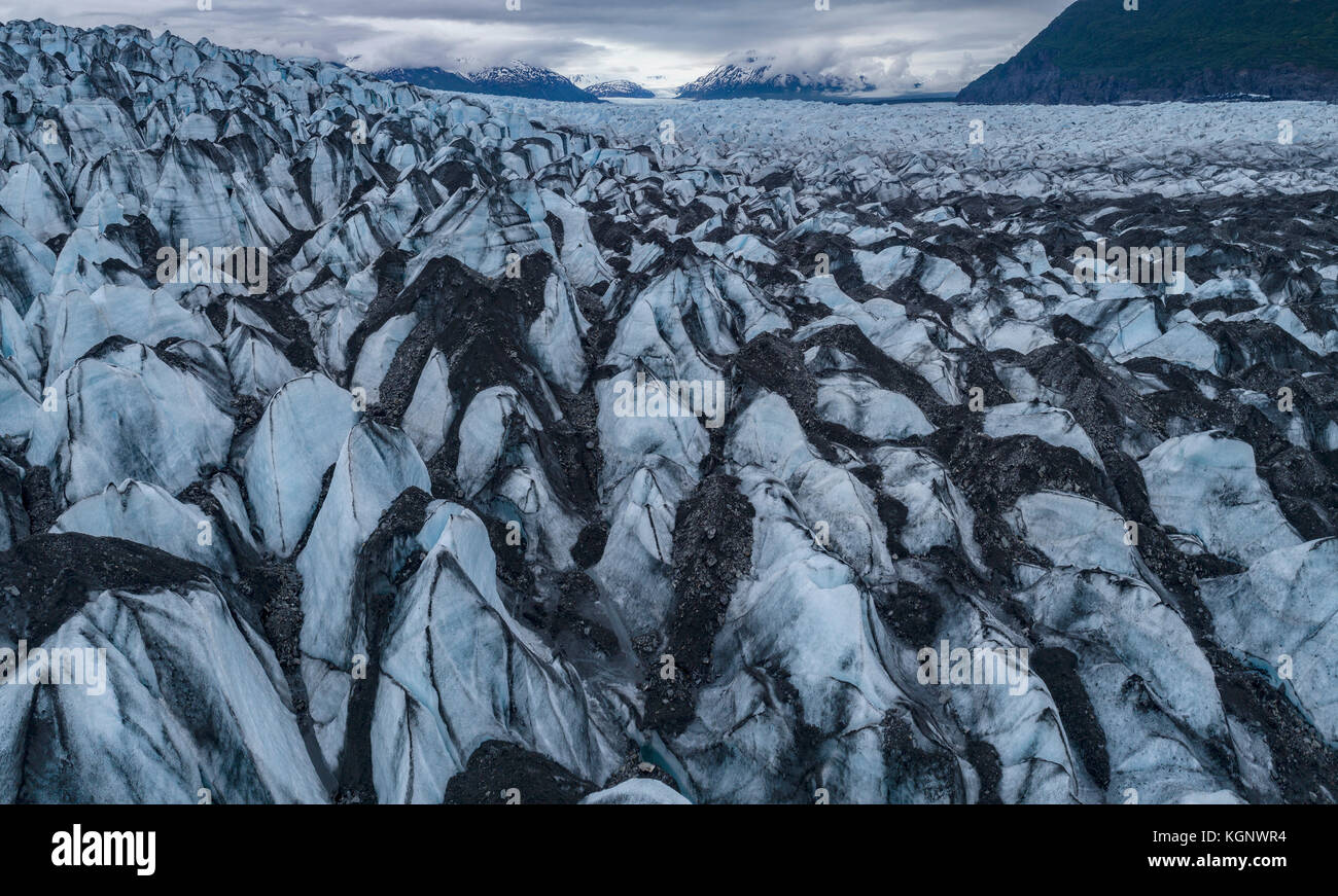 Idílico paisaje glaciar de filmación, Glaciar Knik en Palmer, Alaska, EE.UU. Foto de stock