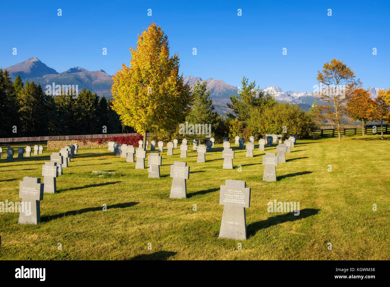 Cementerio militar alemán en Eslovaquia Foto de stock