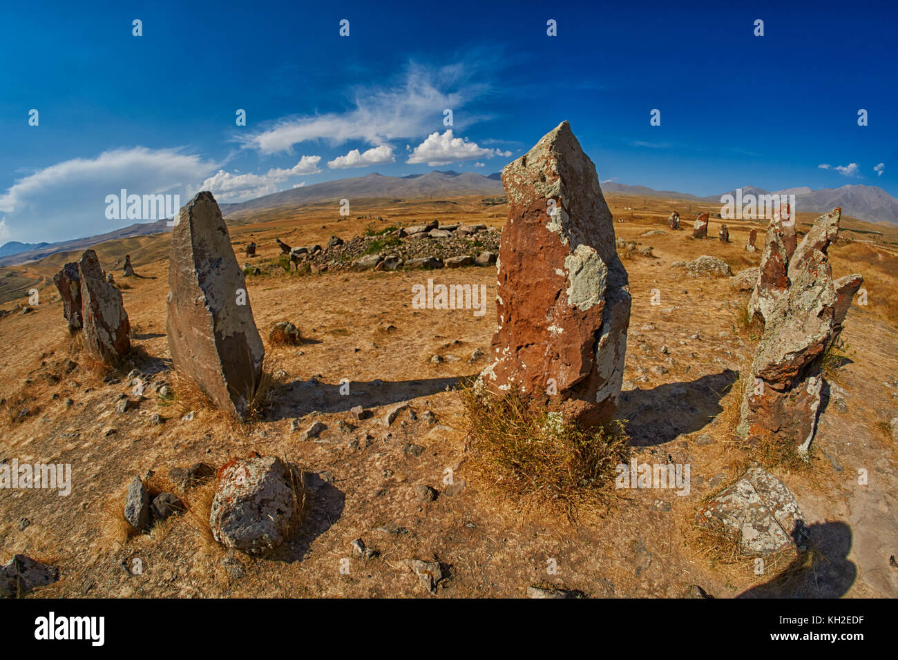 Zorats karer (carahunge) - Pirámides de piedra prehistóricos sitio en Armenia, también conocido como armenios stonehendge Foto de stock