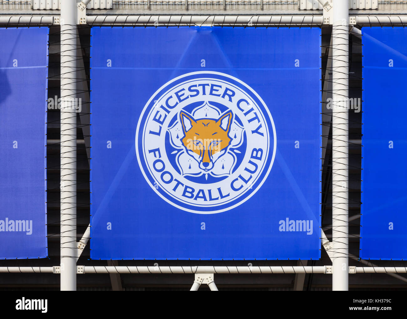 Un mural de la ciudad de Leicester insignia adorna el King Power Stadium en Inglaterra. El