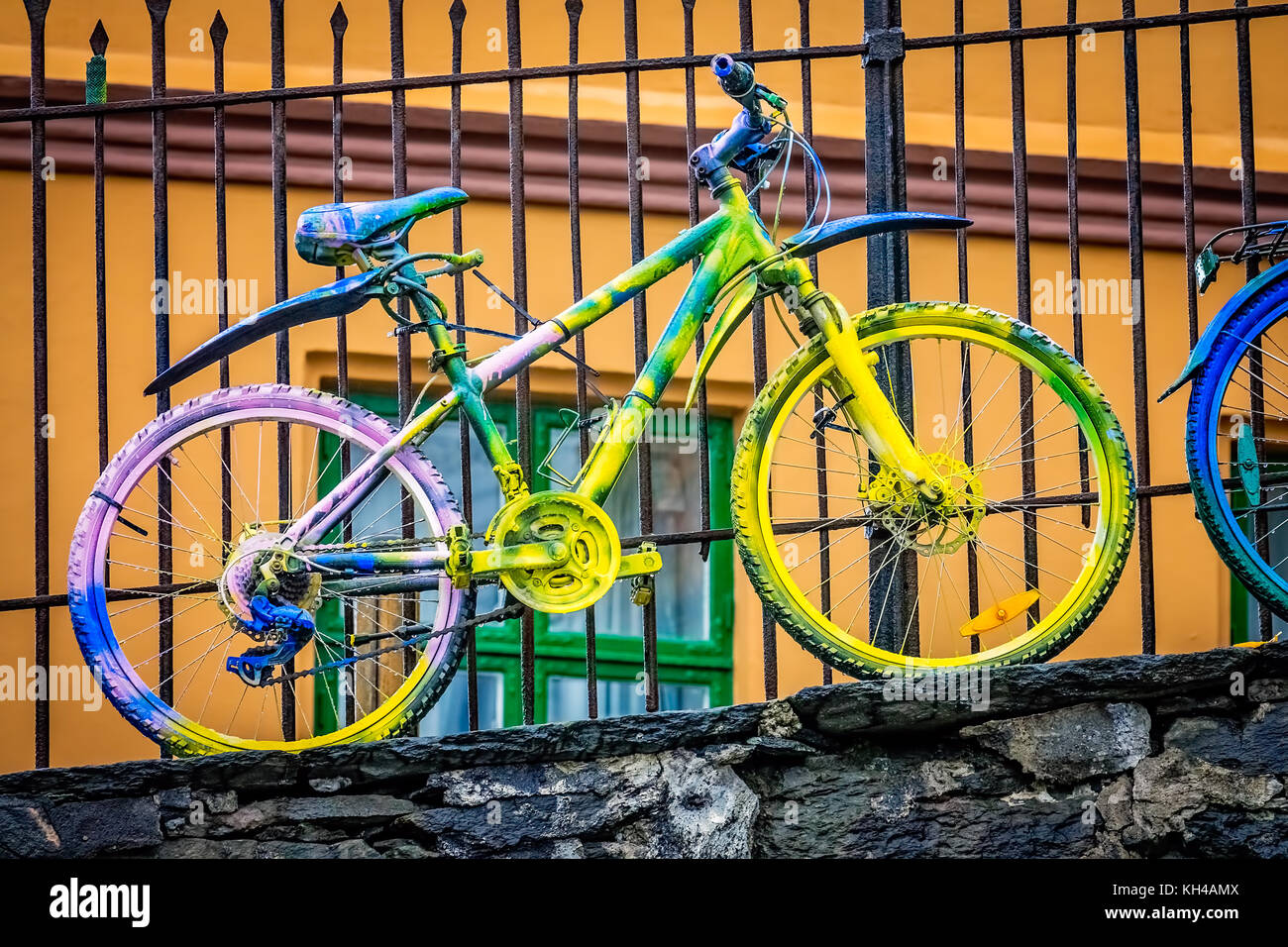 Imagenes de bicicletas pintadas de dos colores clearance