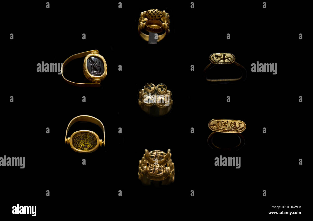 Aliseda, España 29 de octubre de 2017 Los anillos de oro pertenecen