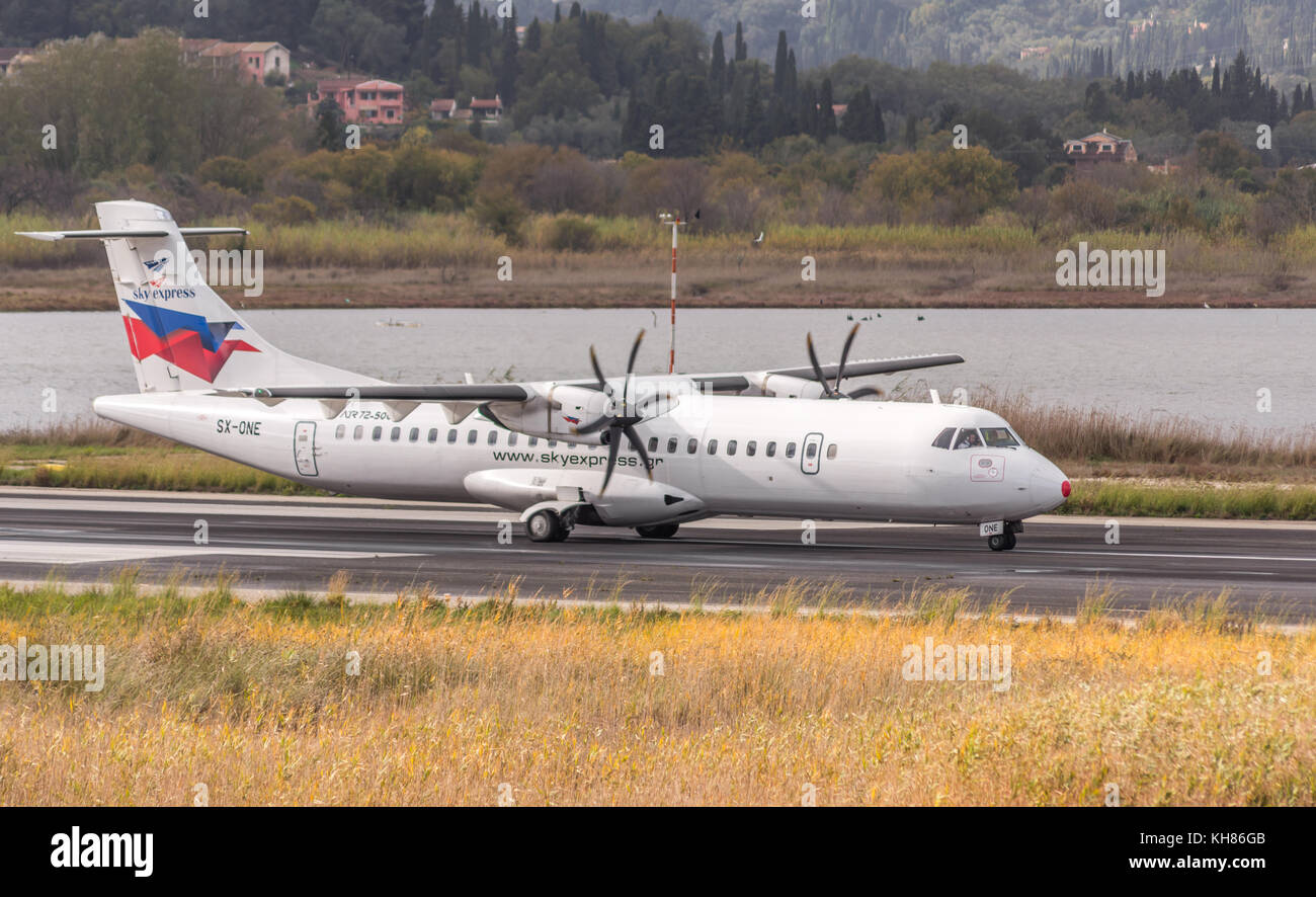Vacaciones Vacaciones Chárter Vuelo Pasajeros Fotos e Imágenes de stock -  Alamy