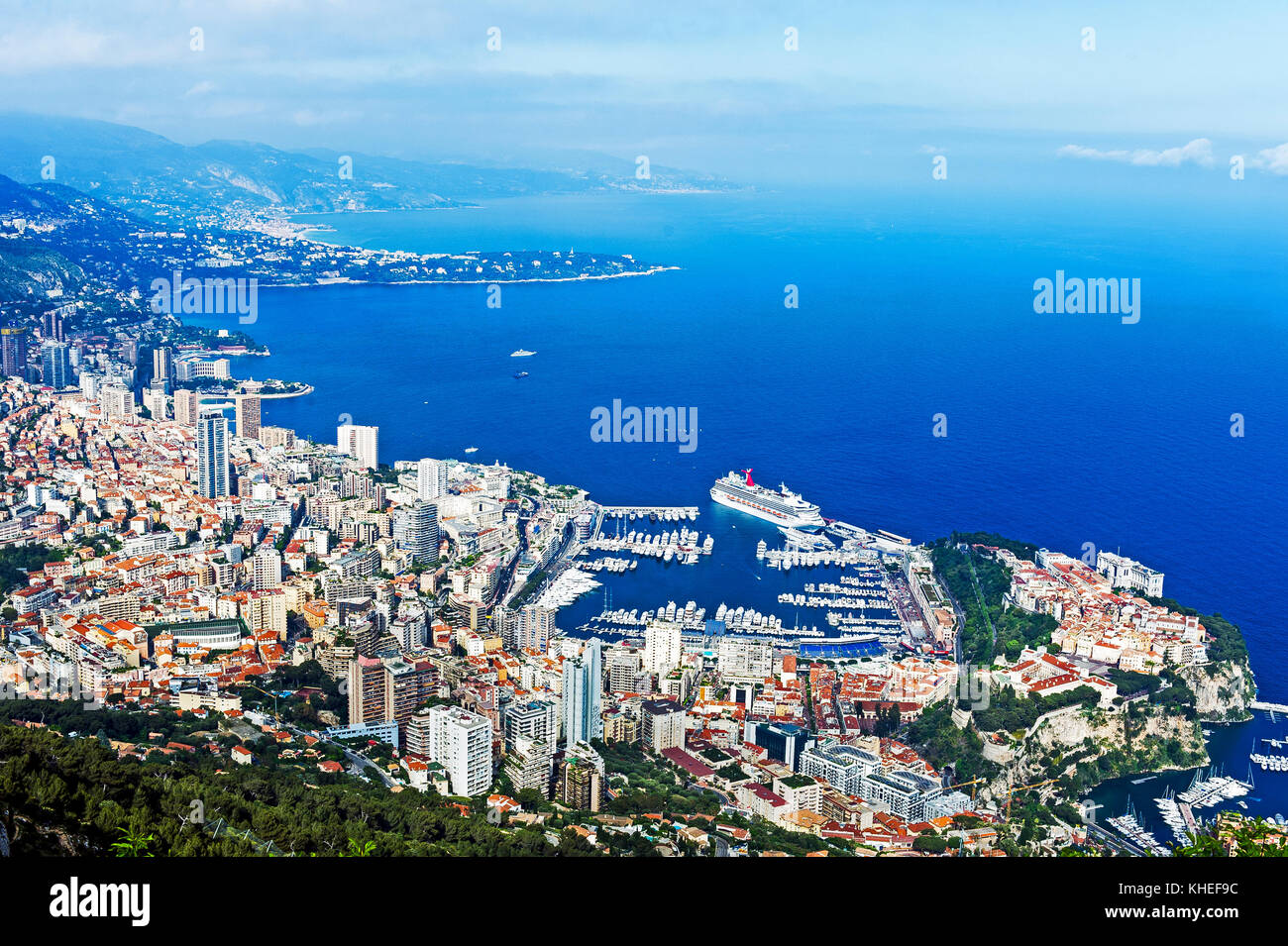 Principauté de Mónaco (98). Monte-Carlo. Vue aérienne // Francia. Principado de Mónaco (98). Monte-Carlo. Vista aérea Foto de stock