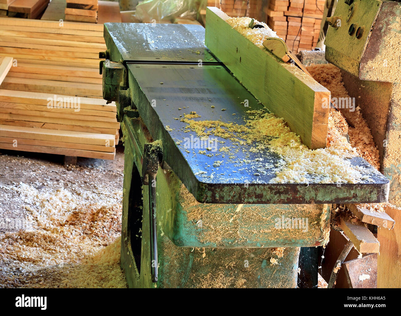 Innecesario chupar Artes literarias Maquina para trabajar la madera fotografías e imágenes de alta resolución -  Alamy