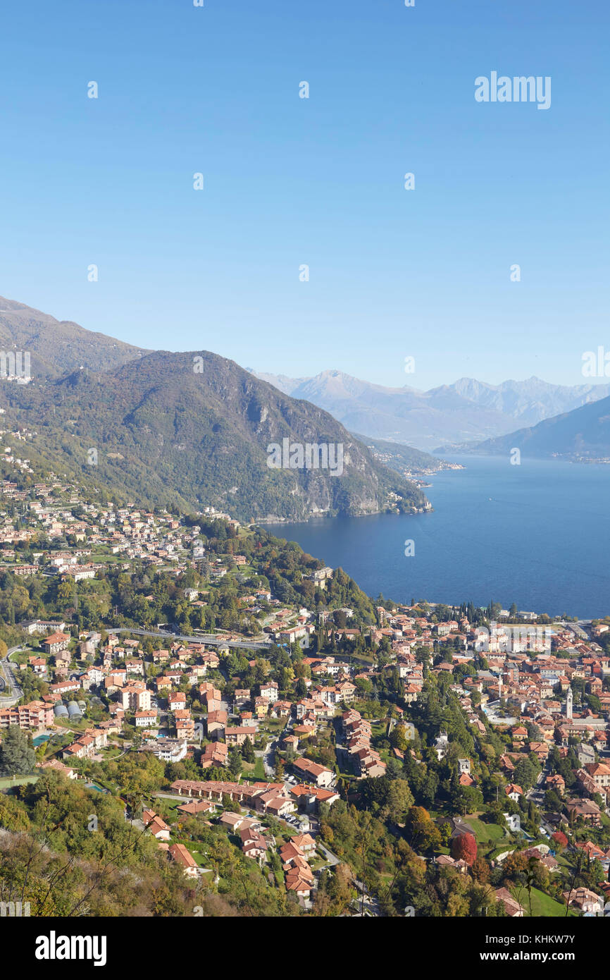 Menaggio en la orilla del Lago de Como (Lago di Como), provincia de Lecco Lombardía, Italia. Foto de stock