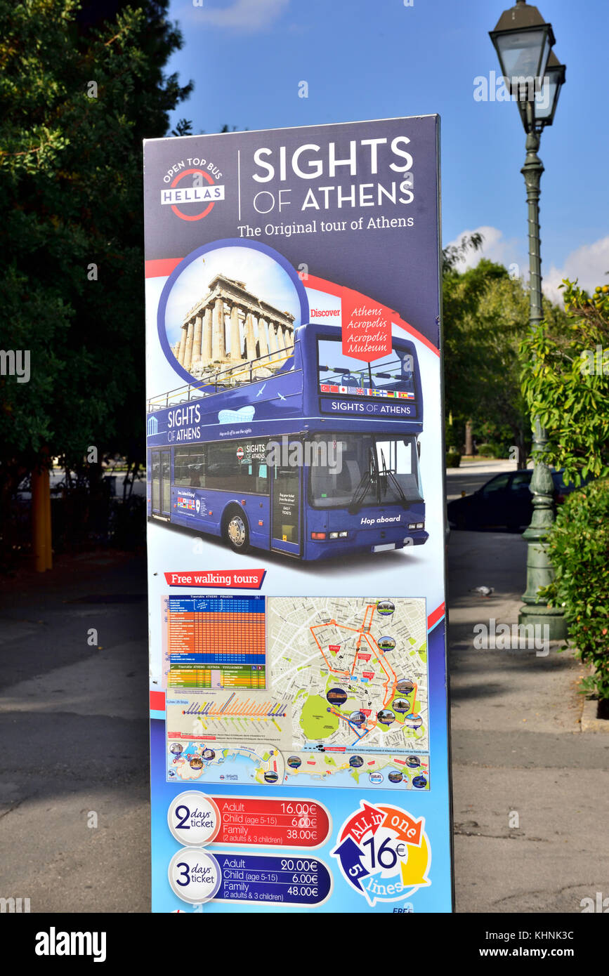 Sightseeing tour bus cartel promocional y pick-up specto para 'uces de Atenas" ciudad ejecutar open top hop on hop off autobuses Foto de stock