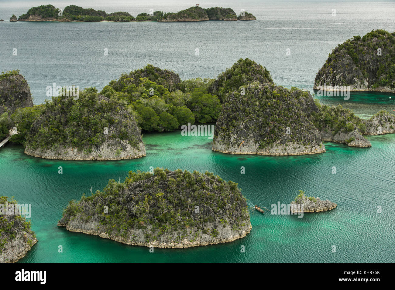 Islas, Isla Penemu, Islas Raja Ampat, Indonesia Foto de stock