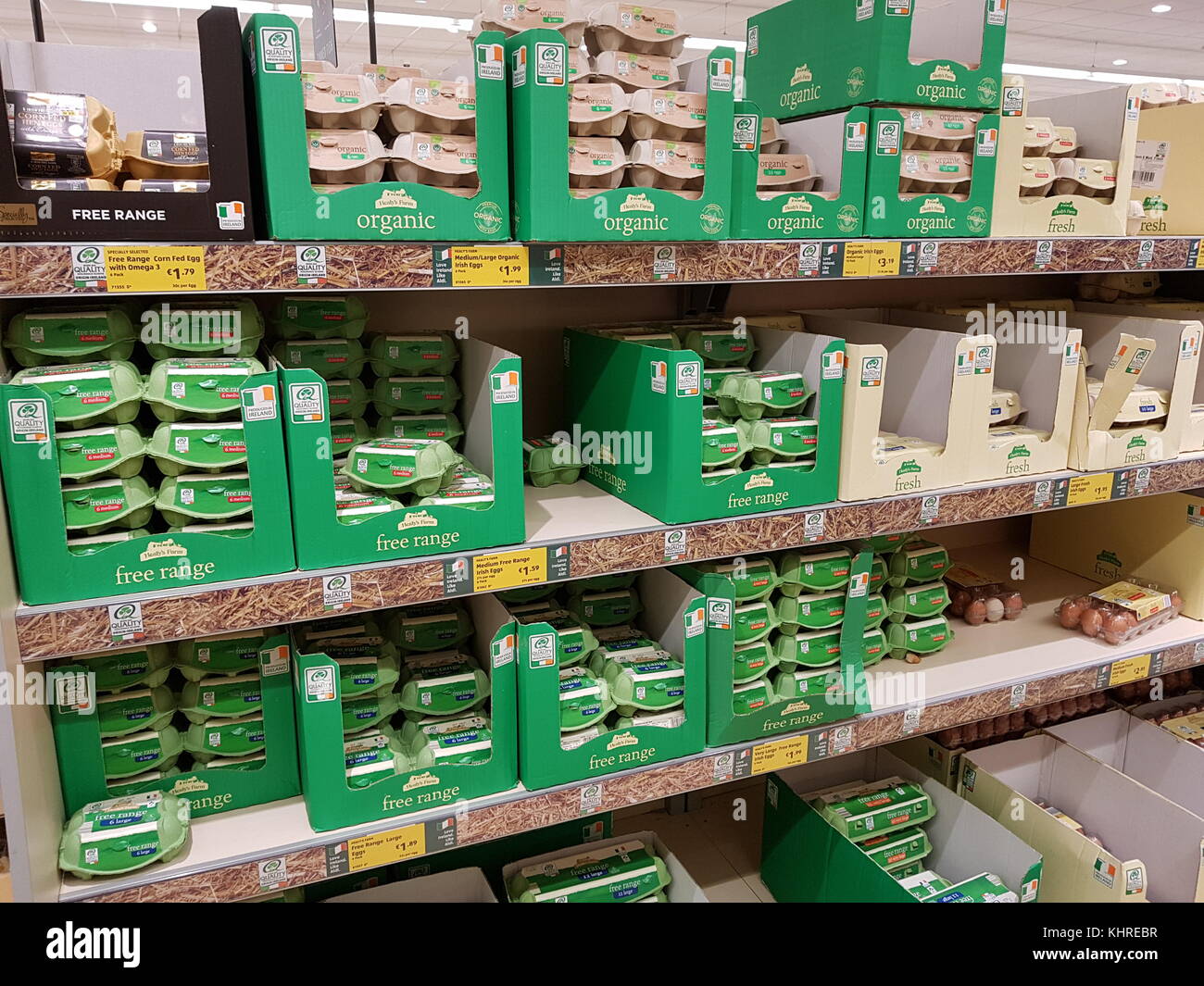 Huevos camperos aldi fotografías e imágenes de alta resolución Alamy