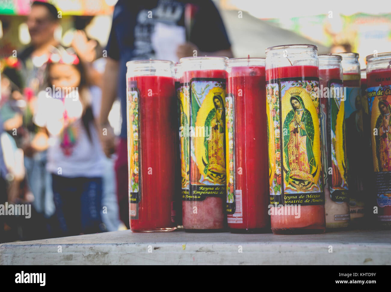 Mexican candles fotografías e imágenes de alta resolución - Alamy
