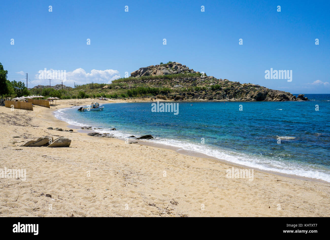 Paraga beach en el sur de la isla de Mykonos, las islas Cícladas, del mar Egeo, Grecia Foto de stock