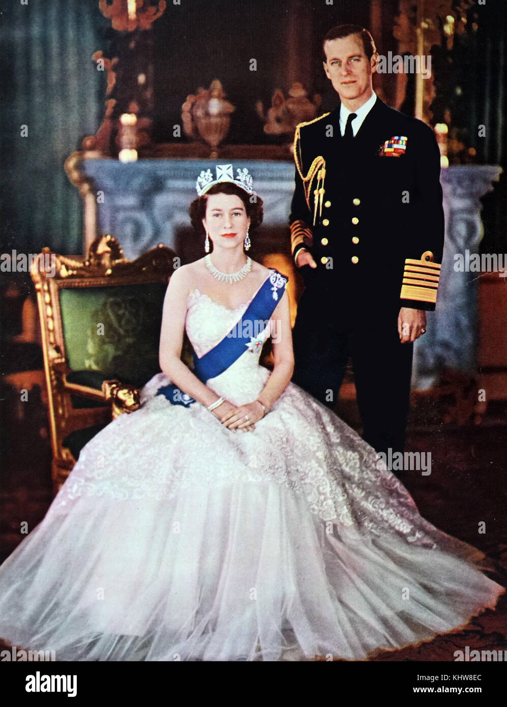 Retrato fotográfico de la Reina Elizabeth II (1926-) y su consorte el Príncipe Felipe, Duque de Edimburgo (1921-). Fecha Siglo XX Foto de stock