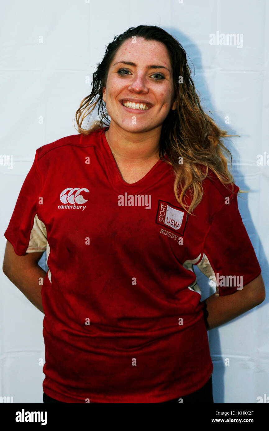 15/11/17 usw Sports Park. antes y después de headshots de RSU womans rugby en su casa de juego contra uwe. Foto de stock