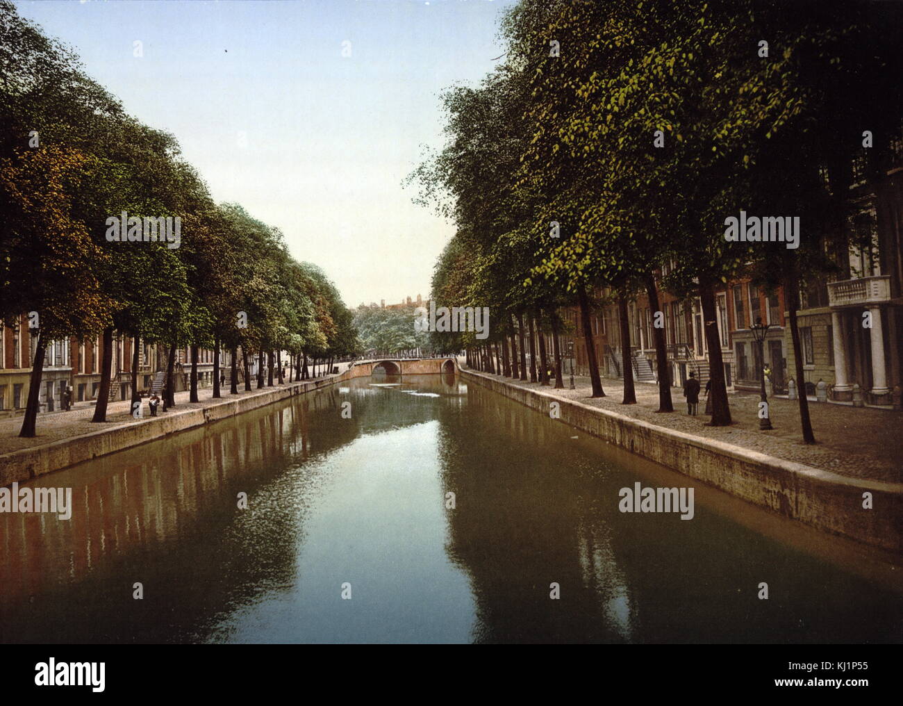 Impresión fotomecánica fechados en 1900, representando la Heerengracht Canal en Ámsterdam, Holanda Foto de stock