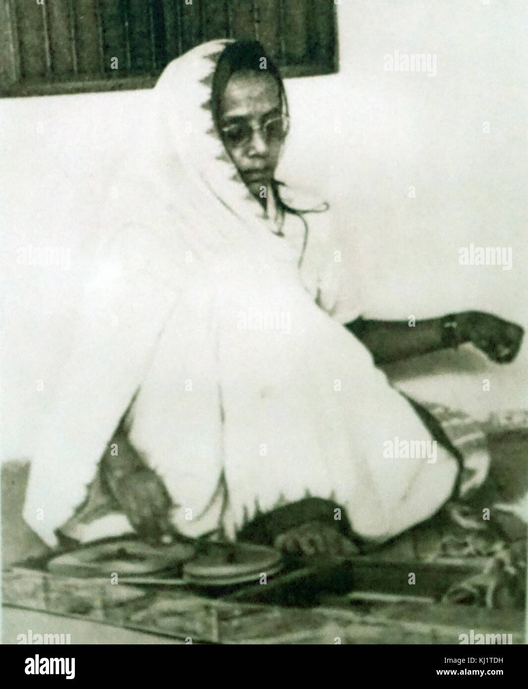 Prabhavati Devi (1906 - 15 de abril de 1973) estaba en la vanguardia de la lucha por la libertad en Bihar. Se casó con Jayprakash Narayan, en octubre de 1920 Foto de stock