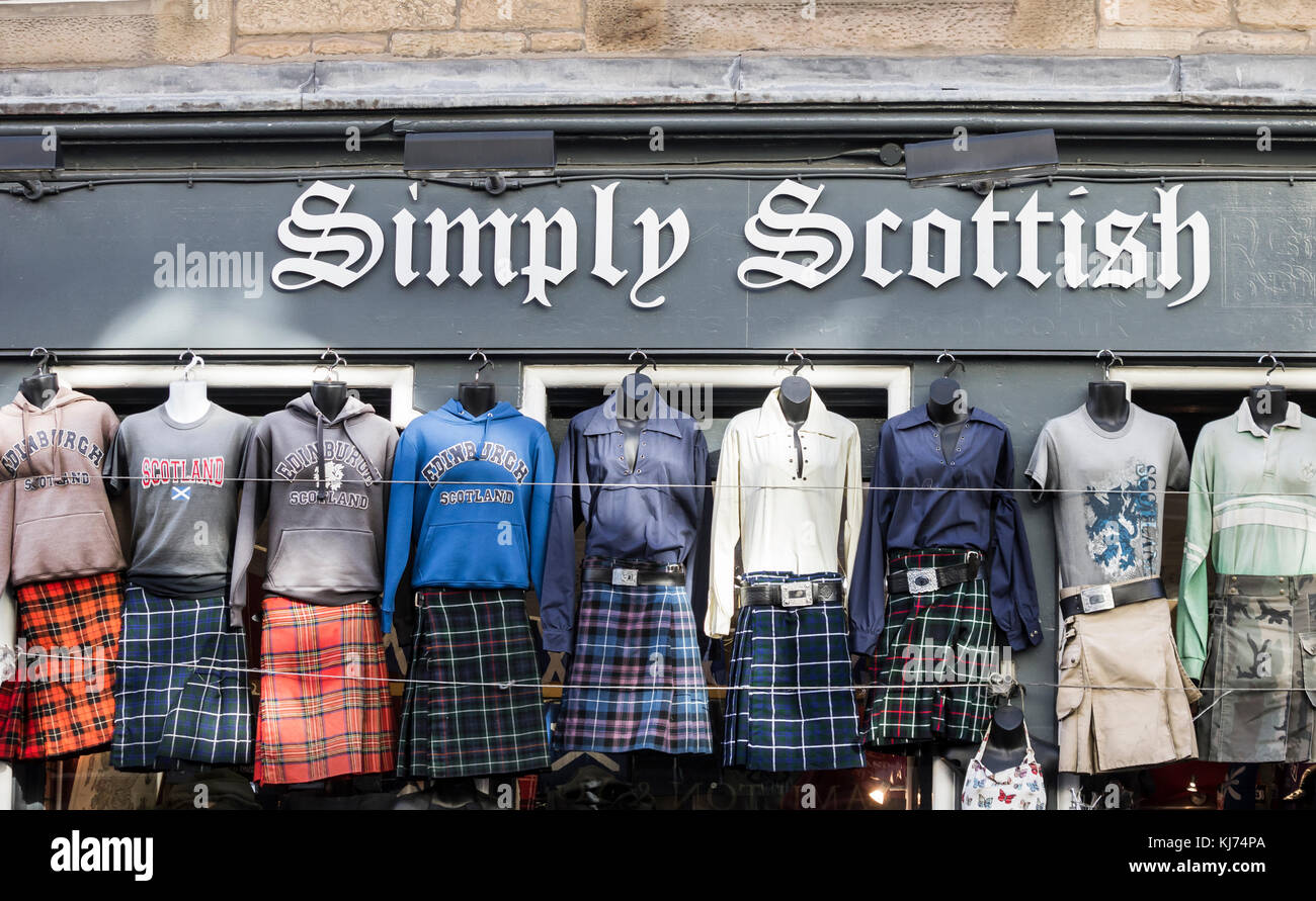 Falda shop en la Royal Mile de Edimburgo, Escocia, Reino Unido Foto de stock
