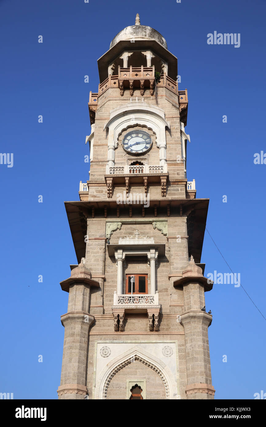 Torre del Reloj de Ajmer construido para conmemorar el jubileo de oro de la Reina Victoria en 1887. La India. Foto de stock