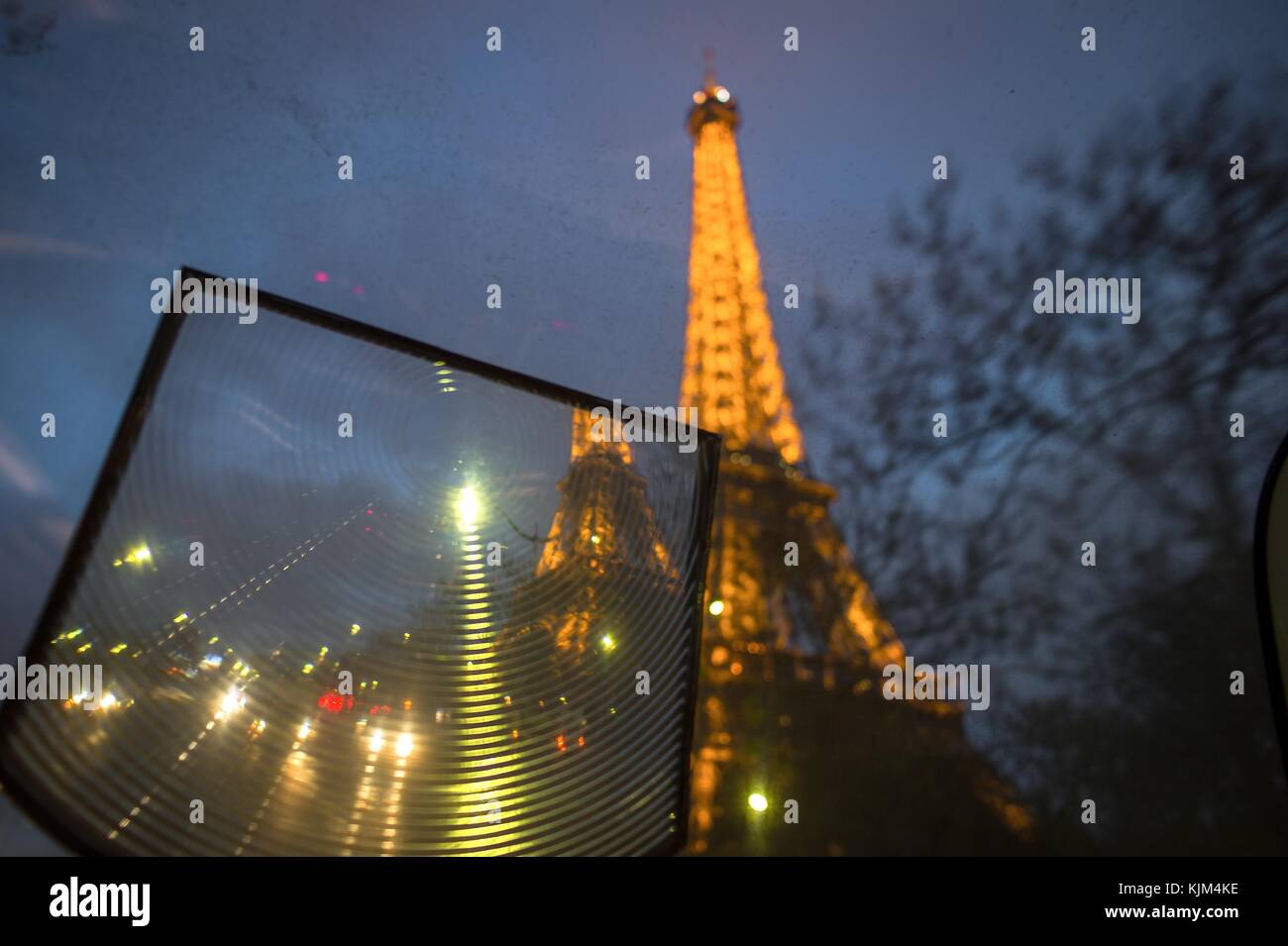 Torre Eiffel 22/11/2012 Francia / Isla