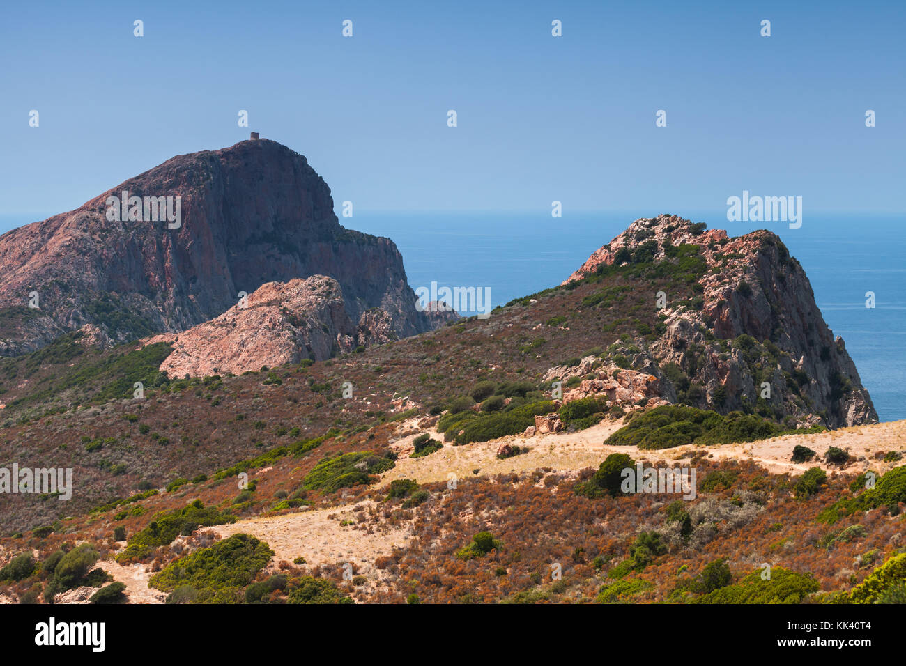 Paisaje montañoso de la isla mediterránea de Francia Córcega. Corse-du-Sud, piana región Foto de stock