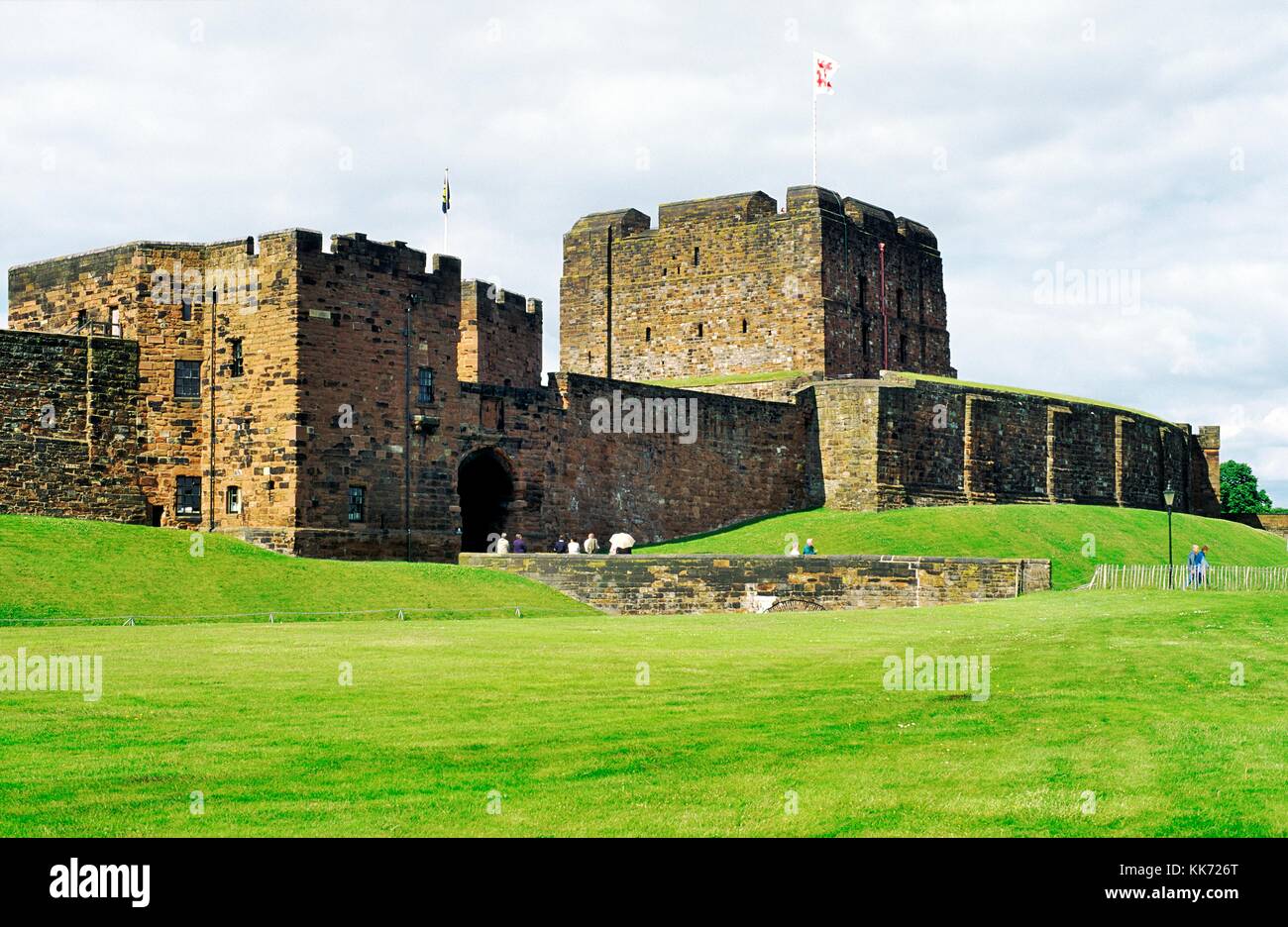 Carlisle Castle Norman mantenga la torre y puerta de entrada principal, Cumbria, al noroeste de Inglaterra, cerca de la frontera con Escocia Foto de stock