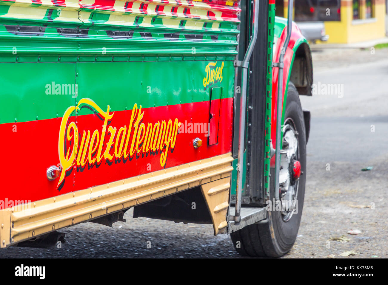 Típico autobús de pollo | los Encuentros | Guatemala Foto de stock