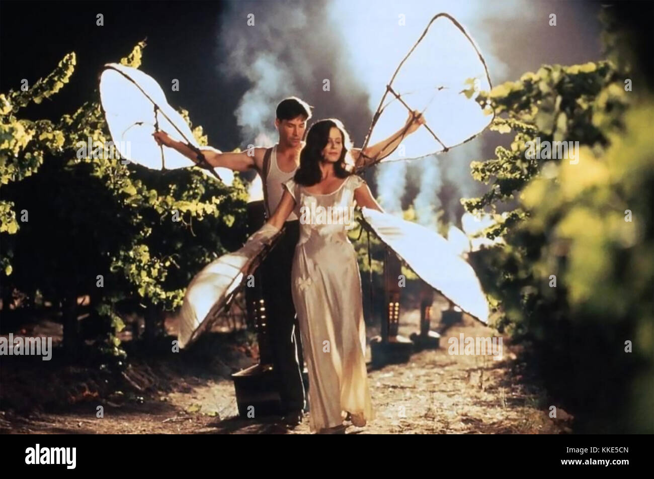 UN PASEO POR LAS NUBES 1995 con Keanu Reeves y Aitana SanchezGijon Fotografía de stock Alamy