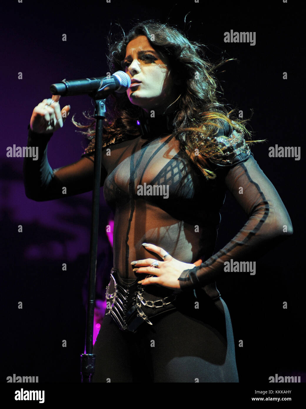Miami Beach Fl Septiembre 27 Bebe Rexha Actua En El Fillmore Miami Beach El 27 De Septiembre De 15 En Miami Beach Florida Personas Bebe Rexha Fotografia De Stock Alamy