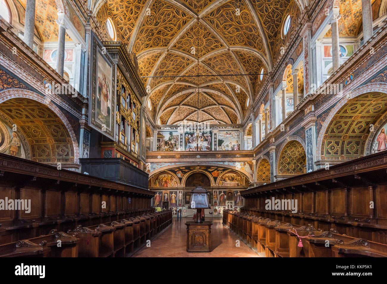 Vista interior de San Maurizio al Monastero Maggiore, Milán, Lombardía, Italia Foto de stock