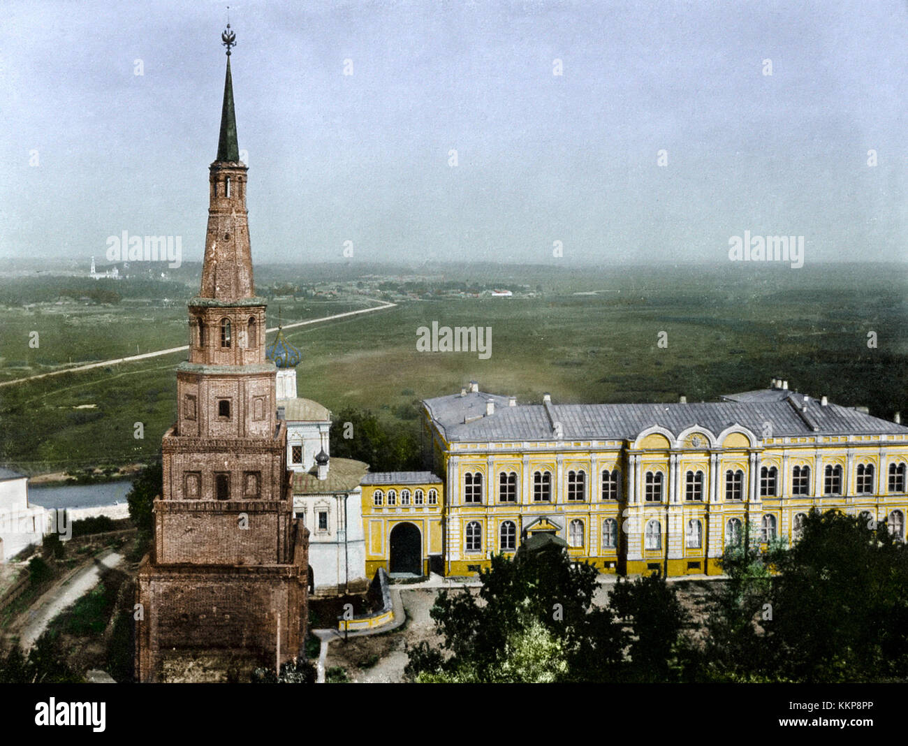 Torre Sumbeki durante el Imperio Ruso coloreado Foto de stock