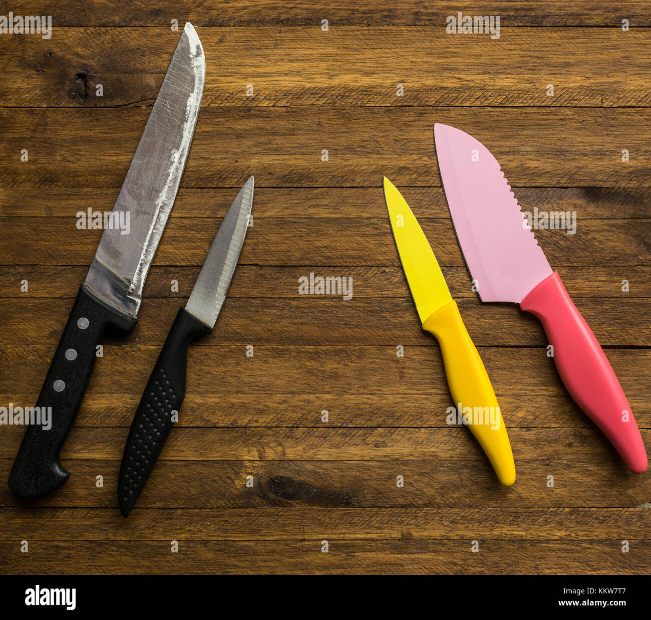 Cooking knives fotografías e imágenes de alta resolución - Alamy