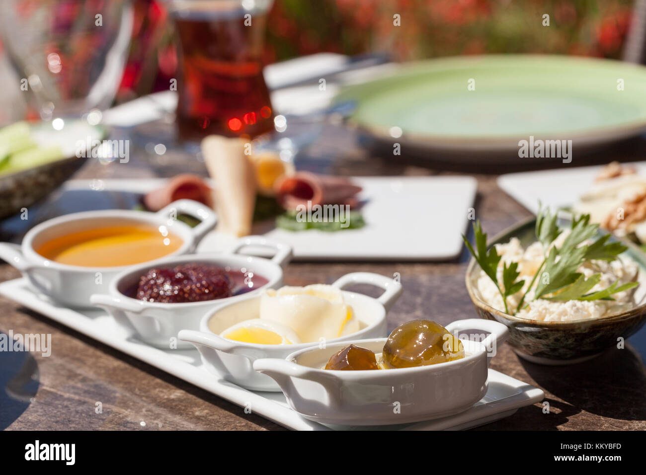 Desayuno tradicional turco Foto de stock
