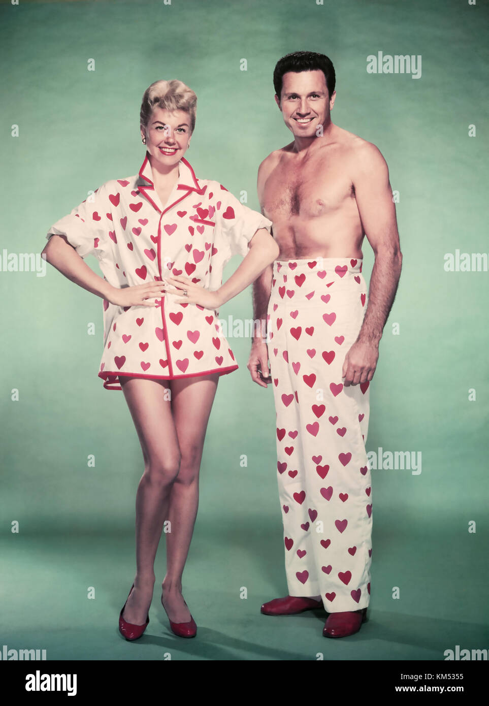 afeitado salir esclavo EL JUEGO DE PIJAMA 1957 Warner Bros película con Doris Day con John Raitt  Fotografía de stock - Alamy