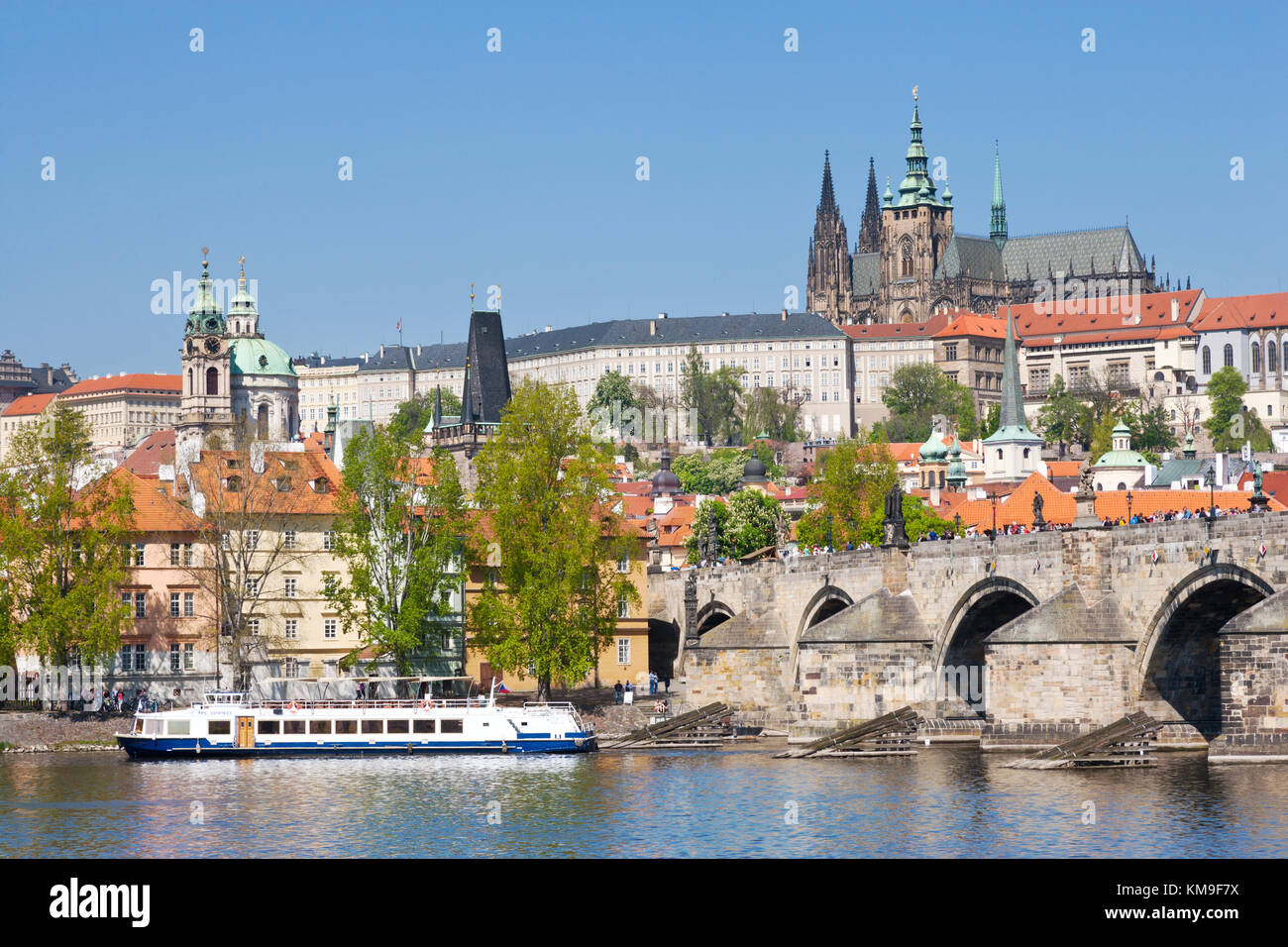 Karluv más, Prazsky hrad, chram sv. Vita a mala Strana, Praha (UNESCO), ceska republika / Catedral de San Vito, Puente de Carlos (UNESCO), Ciudad menor, Foto de stock