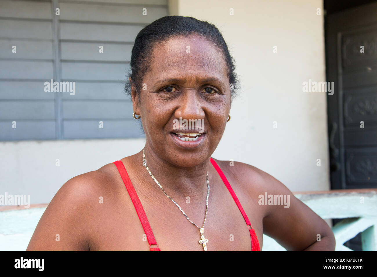Mujer cubana en Cienfuegos, Cuba Foto de stock