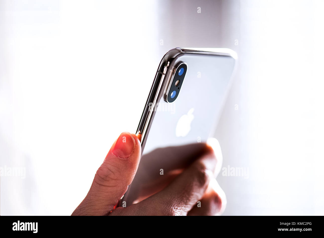 Apple iphone x fotografías e imágenes de alta resolución - Página 3 - Alamy