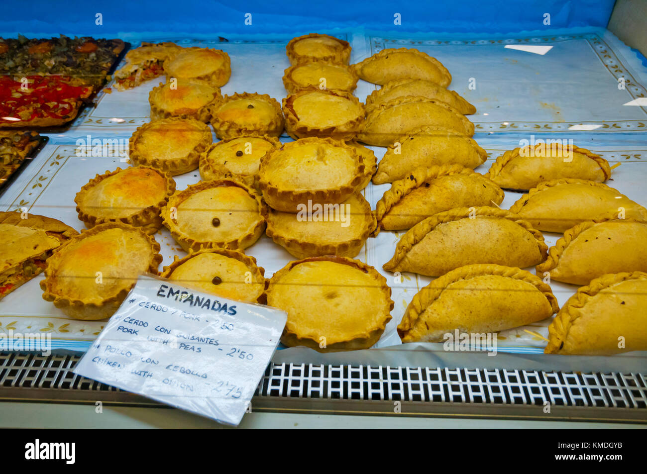 Empanadas, pasteles rellenos Mercat de l'Olivar, Palma, Mallorca, Islas
