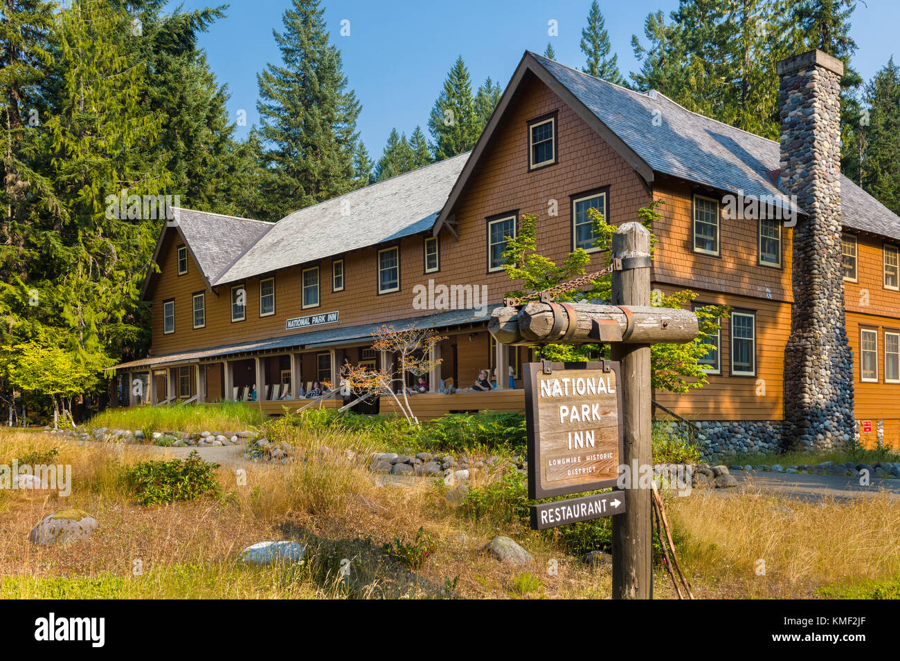 National Park en el distrito histórico de longmire mt. Parque Nacional Monte Rainier en el estado de Washington en los estados unidos Foto de stock