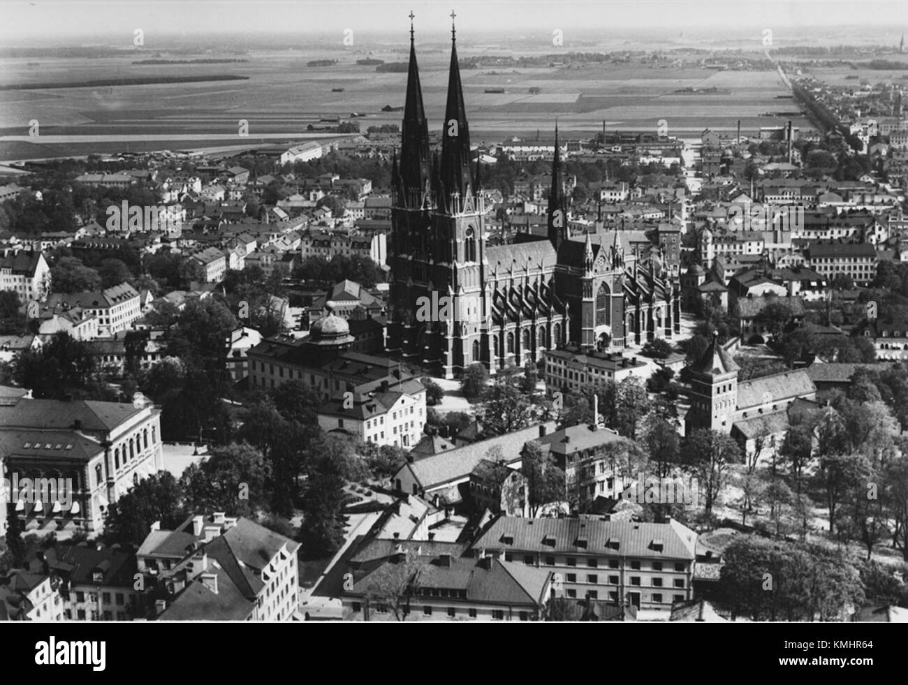 Uppsala vista aérea 1940 Catedral Universidad ciudad vieja foto Foto de stock