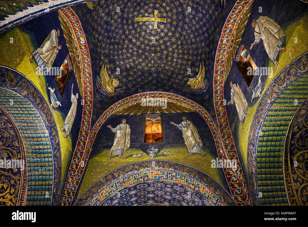 Italia, Emilia-Romagna, Ravenna, Gala Placidia Mausoleo, patrimonio mundial de la UNESCO Foto de stock