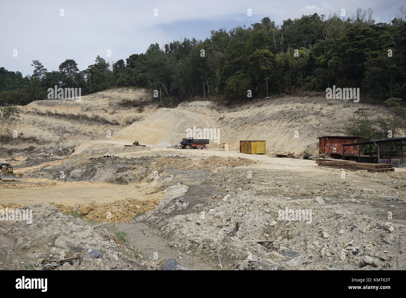 En Malasia, el desbroce de tierras para el desarrollo de propiedades Foto de stock