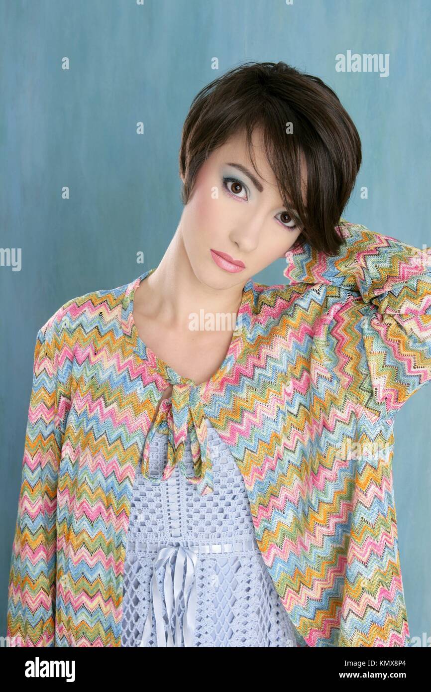 Retrato De Mujer Retro 60s Fashion Vintage En Azul Foto Imagen