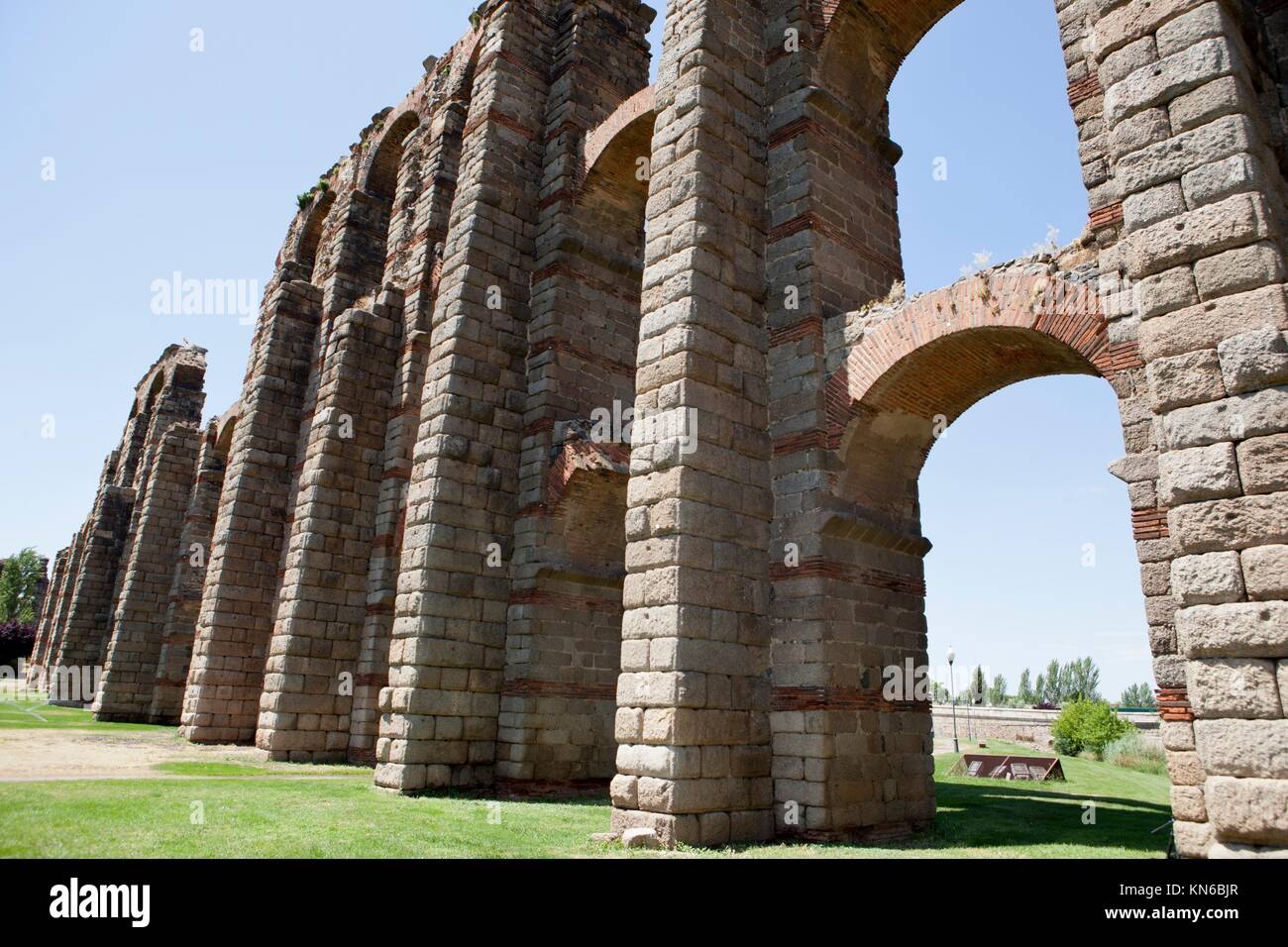 Acueducto romano de Los Milagros de Mérida. Extremadura, España. East Side. Foto de stock